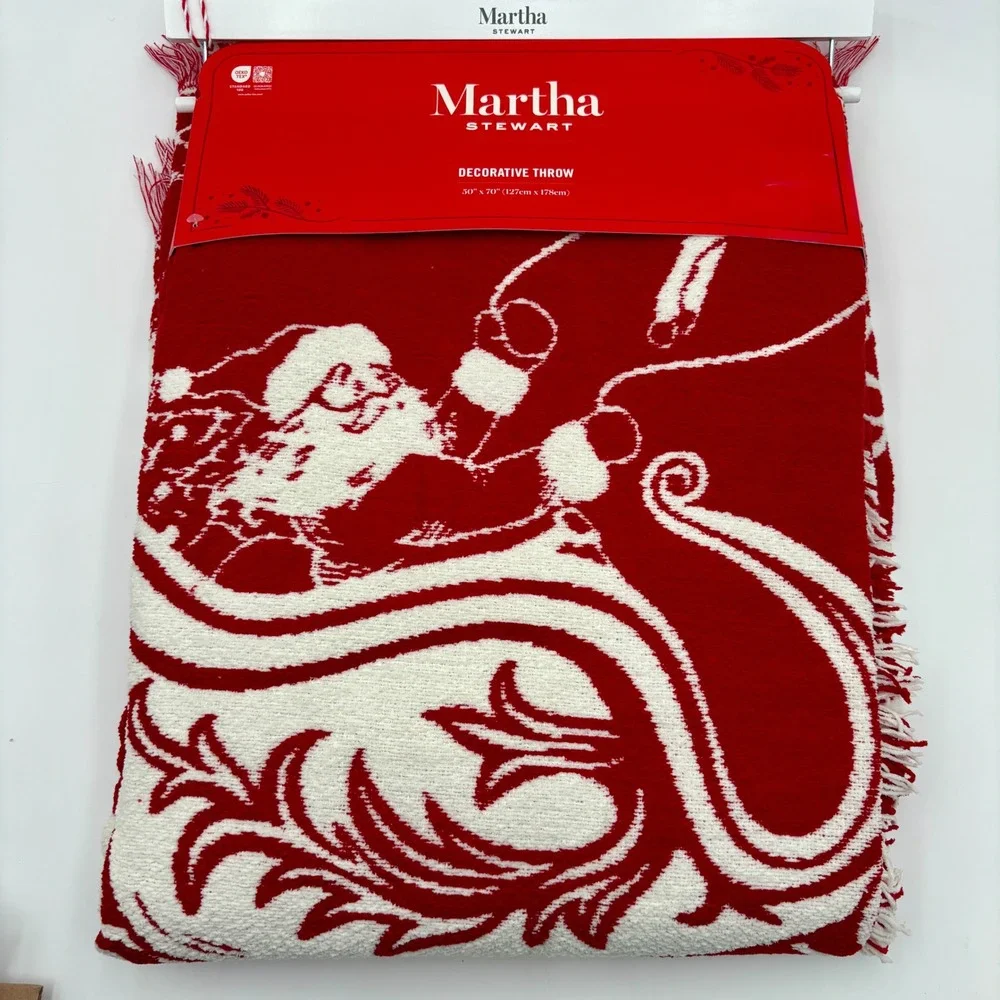Martha‎ Stewart Christmas Santa Sleigh Decorative Throw Blanket